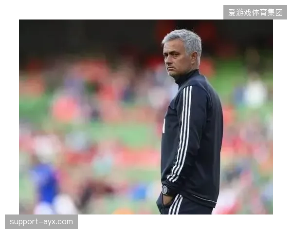 三中卫体系对翼卫的攻防能力要求极高，尼日利亚需考察现有边后卫能否承担高强度的往返跑动和战术纪律。